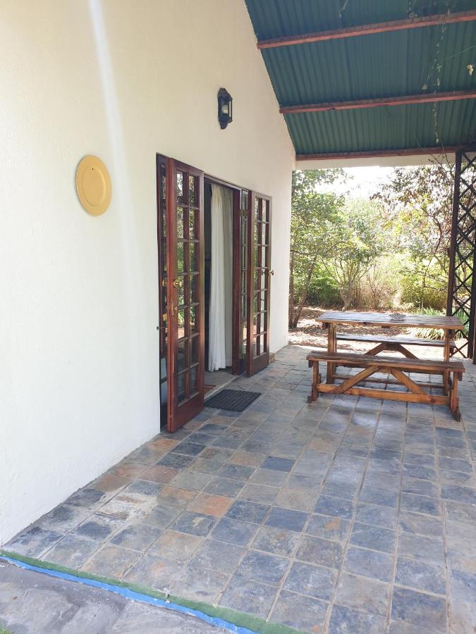 Springfontein Guesthouse Exterior photo